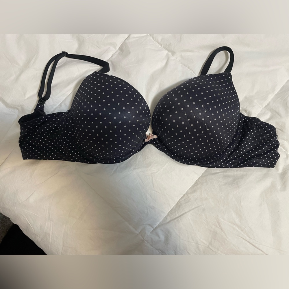 Victorias Secret Navy Polkadot Push-up Bra 38D